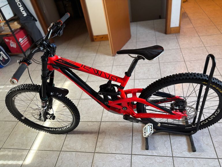 Used Scott Scott Gambler 710 2015 2015 Mountainbike — image 2 of 5