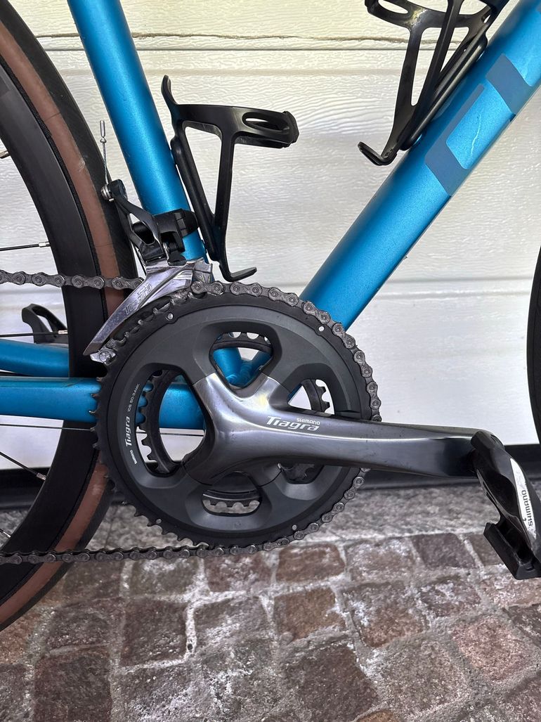 Used CUBE ATTAIN RACE 2023 2023 Road & Gravel, Blue — image 12 of 17