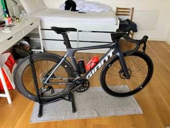 Used Giant Propel SRAM Rival 2022 Road & Gravel