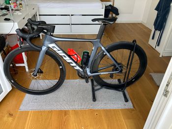 Used Giant Propel SRAM Rival 2022 Road & Gravel — image 2 of 4