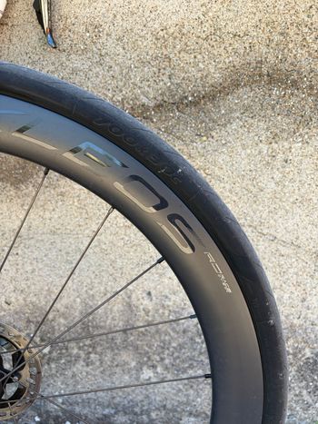 Used Colnago V4Rs Shimano Dura Ace Di2 2025 2025 Road & Gravel — image 5 of 6