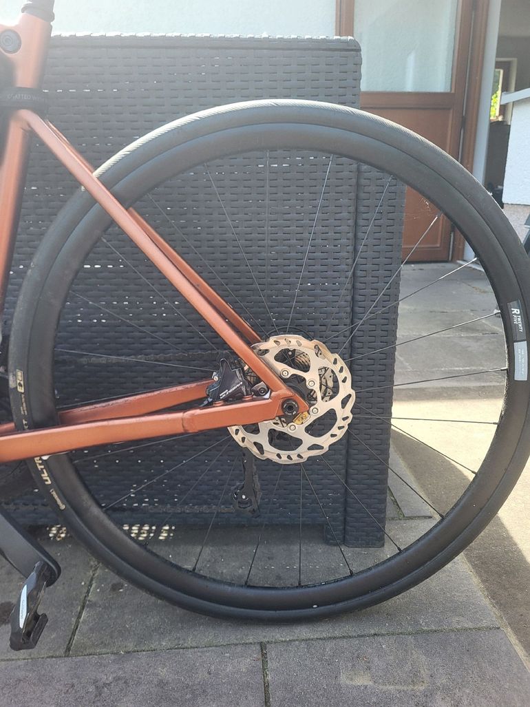 Used Rose Reveal AL Ultegra 2024 2024 Road & Gravel, Orange — image 9 of 16
