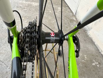 Used Cannondale SuperSix EVO Ultegra 2018 2018 Road & Gravel, Green — image 6 of 12
