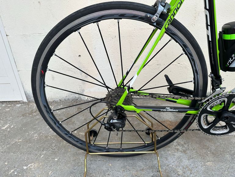 Used Cannondale SuperSix EVO Ultegra 2018 2018 Road & Gravel, Green — image 10 of 12