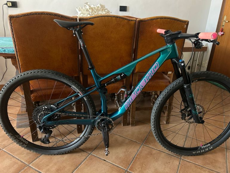 Used Megamo TRACK R120 07 2023 2023 Mountainbike, Blue, 29 — image 1 of 3
