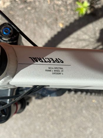 Used Canyon Spectral 27 AL 6 2023 2023 Mountainbike, White, 27.5 — image 3 of 21