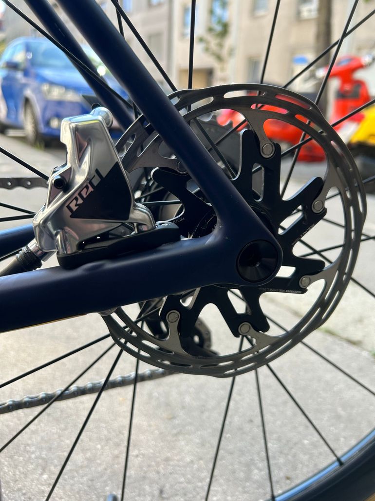 Used Specialized Aethos SRAM Red eTap AXS 2025 Road & Gravel, Blue — image 17 of 17