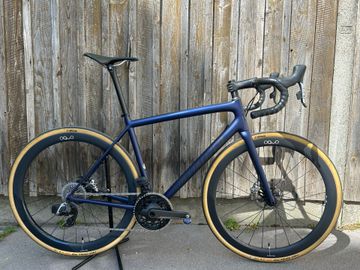 Gebrauchtes Specialized Aethos SRAM Red eTap AXS 2025 Road & Gravel