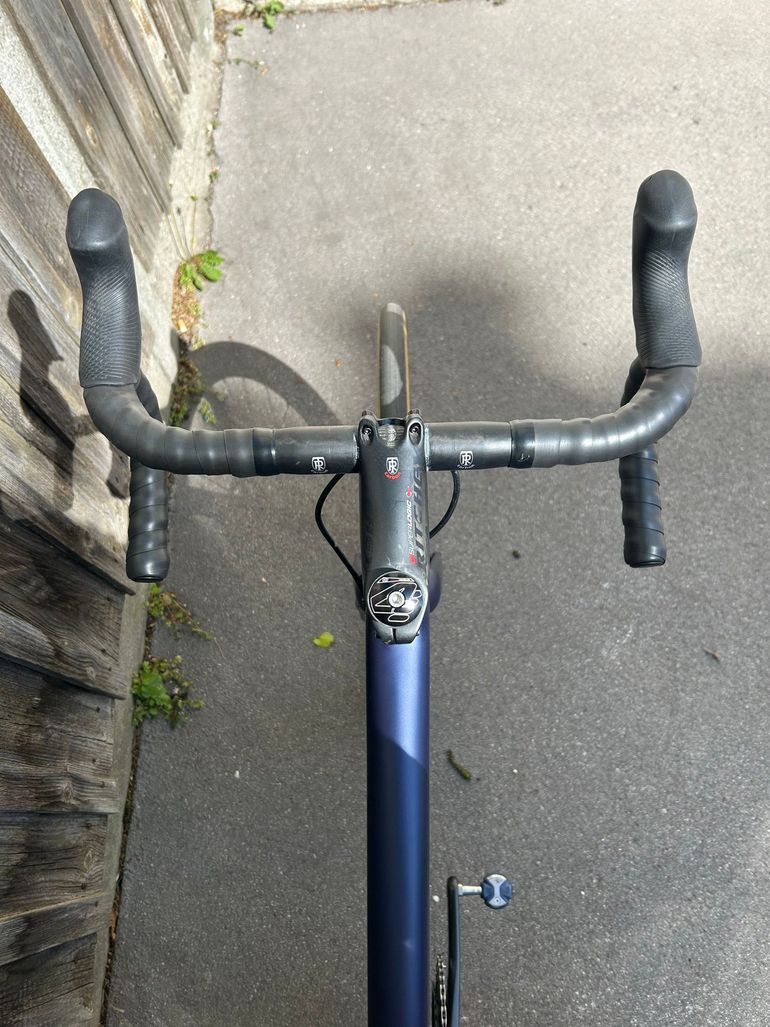 Used Specialized Aethos SRAM Red eTap AXS 2025 Road & Gravel, Blue — image 14 of 17