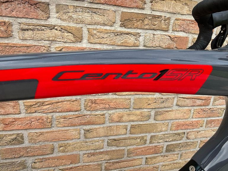 Used Wilier Cento1ndr Shimano Ultegra Di2 2016 Road & Gravel, Light Gray — image 4 of 10