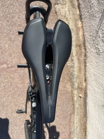 Used Giant Giant TCR Advanced 2025 2025 Road & Gravel — image 7 of 8