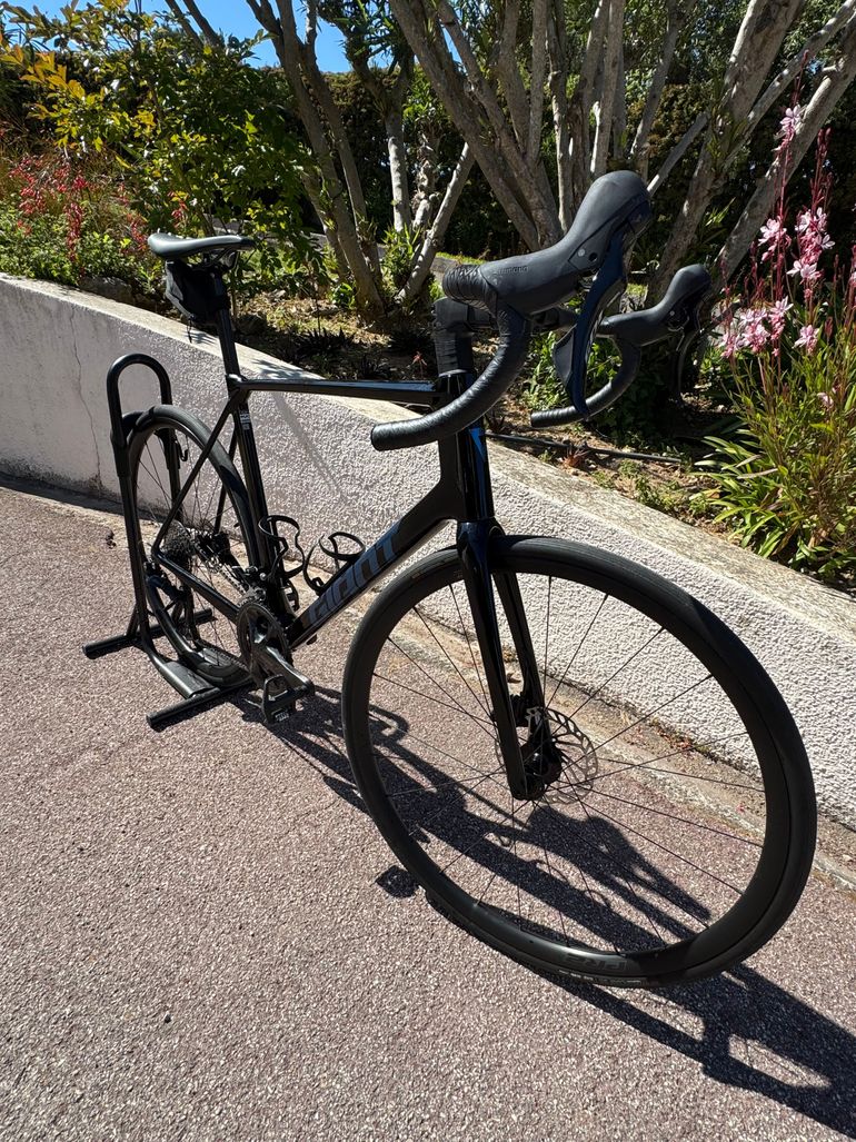Used Giant Giant TCR Advanced 2025 2025 Road & Gravel — image 2 of 8