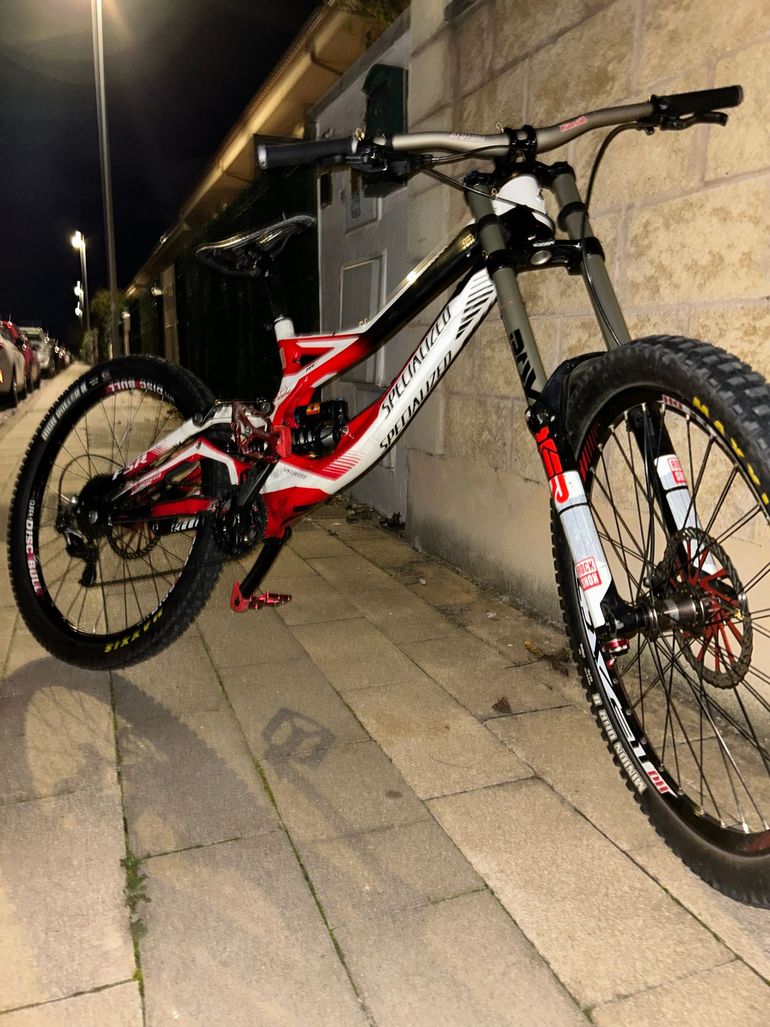 Used Specialized Demo Other Shimano 2015 Mountainbike, White — image 3 of 9