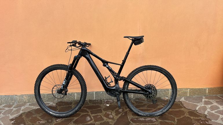 Used Specialized Turbo Levo Comp Carbon 2021 2021 Mountainbike, Black, 29 — image 2 of 14