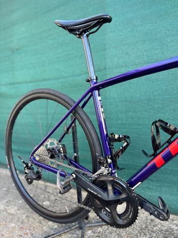 Used Trek Trek Émonda ALR 5 Disc Shimano 105 2022 2022 Road & Gravel — image 2 of 5