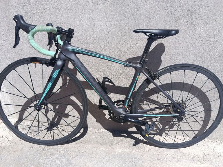 Used Bianchi Intenso Dama Ultegra 2016 2016 Road & Gravel, Black — image 2 of 10