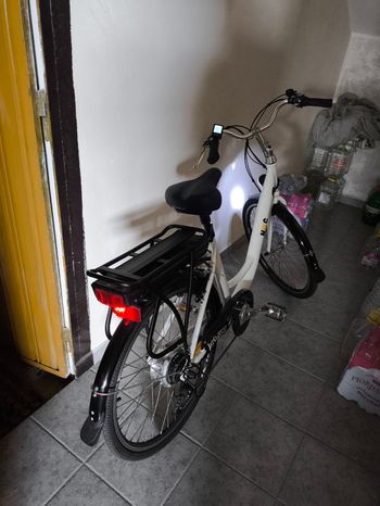 Used NWG NWG Custom Shimano Tourney Urban, White — image 6 of 6