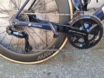 Used Factor OSTRO VAM Shimano Dura-Ace Di2 9270 2023 2023 Road & Gravel, Blue — image 5 of 7