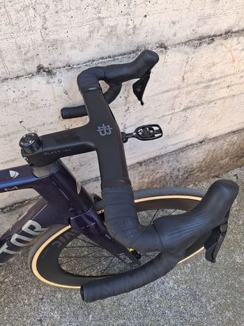 Used Factor OSTRO VAM Shimano Dura-Ace Di2 9270 2023 2023 Road & Gravel, Blue — image 6 of 7