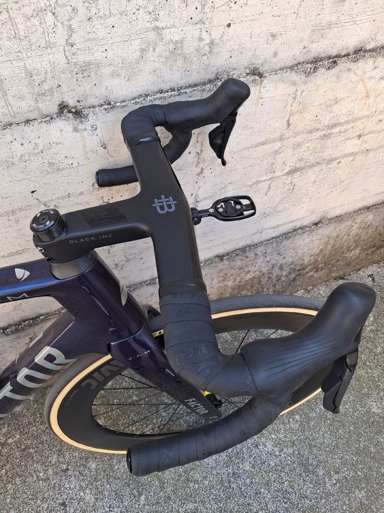 Used Factor OSTRO VAM Shimano Dura-Ace Di2 9270 2023 2023 Road & Gravel, Blue — image 6 of 7