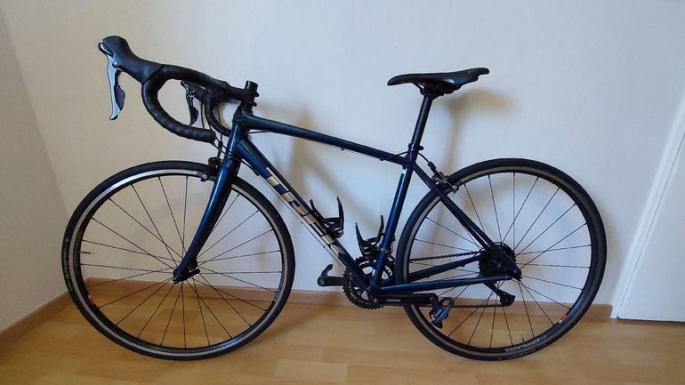 Used Trek Domane AL 2 2021 2021 Road & Gravel, Blue — image 2 of 5