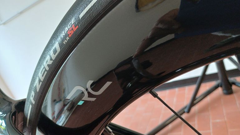 Used Bianchi OLTRE 140TH RC DURA-ACE DI2 2025 2025 Road & Gravel, Blue — image 10 of 10