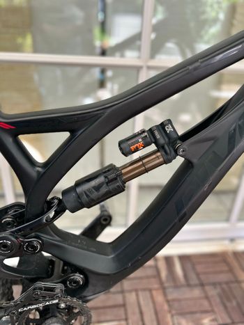 Used piviot Piviot Custom Shimano ZEE 2021 Mountainbike, Black — image 9 of 11