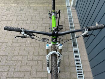 Used Trek Superfly 9.8 2014 2014 Mountainbike — image 2 of 5