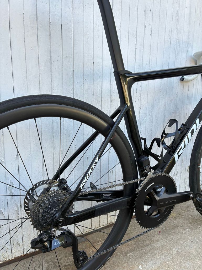 Used Ridley Falcn RS - Shimano 105 DI2 // 2x12s 2023 2023 Road & Gravel, Black — image 6 of 11