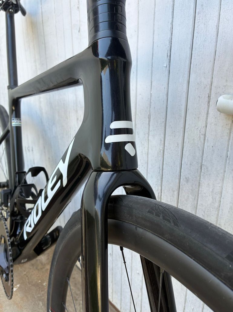 Used Ridley Falcn RS - Shimano 105 DI2 // 2x12s 2023 2023 Road & Gravel, Black — image 8 of 11