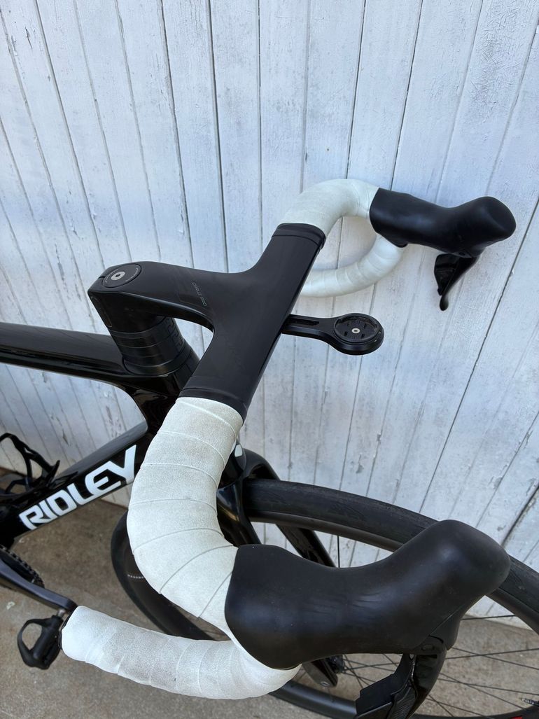 Used Ridley Falcn RS - Shimano 105 DI2 // 2x12s 2023 2023 Road & Gravel, Black — image 4 of 11