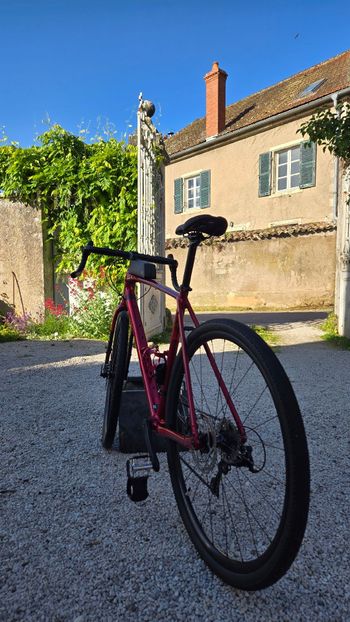 Used Trek Trek Checkpoint ALR 3 2025 Road & Gravel — image 7 of 14