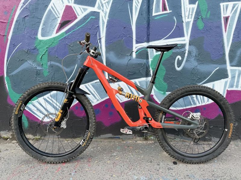 Used Ibis Cycles Ibis HD6 2025 Mountainbike, Orange, Mixed — image 11 of 17