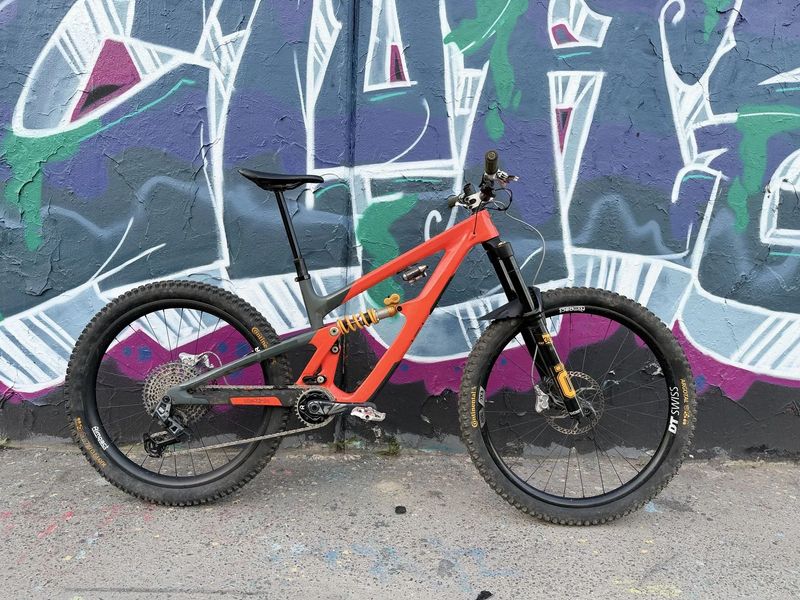 Used Ibis Cycles Ibis HD6 2025 Mountainbike, Orange, Mixed — image 1 of 17