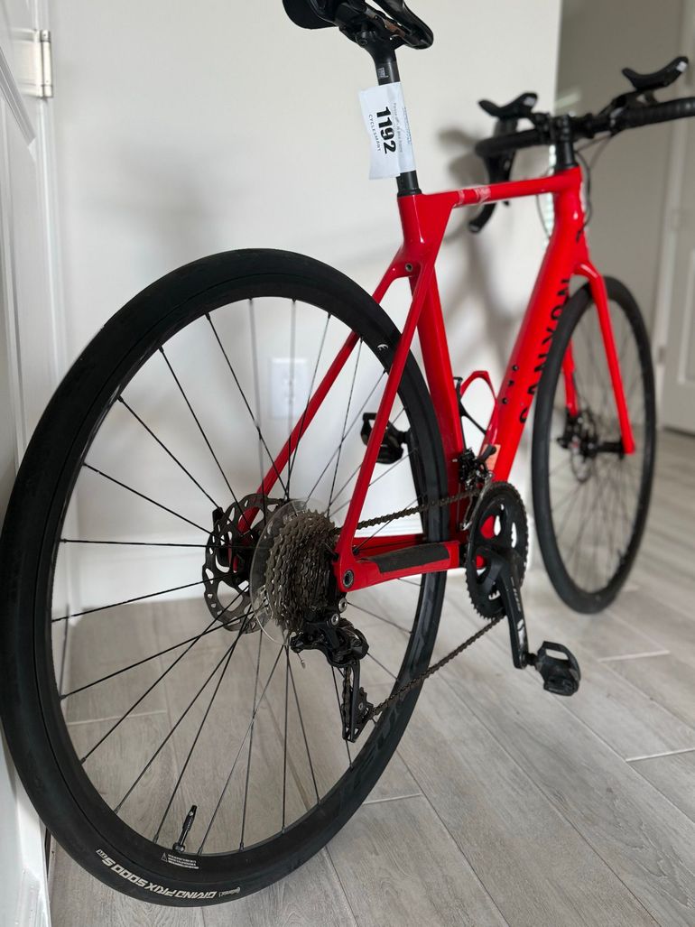 Used Canyon Endurace CF 7 Disc 2023 2023 Road & Gravel, Red — image 3 of 6