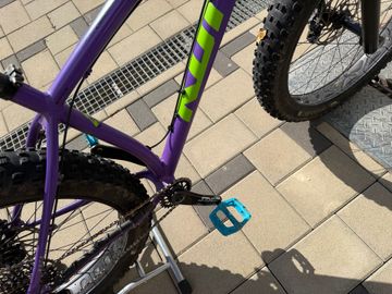 Used Kona Wozo SRAM GX Eagle 2019 Mountainbike, Purple, 27.5 (650B) — image 9 of 10