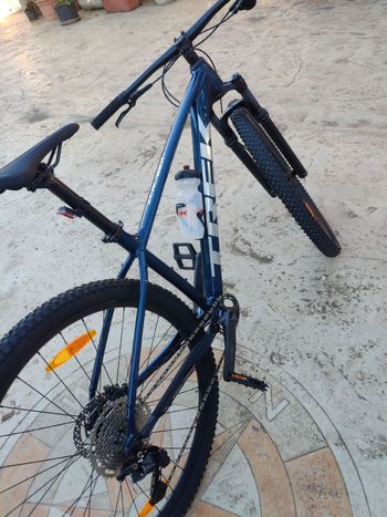 Used Trek X-Caliber 7 2021 2021 Mountainbike — image 2 of 7