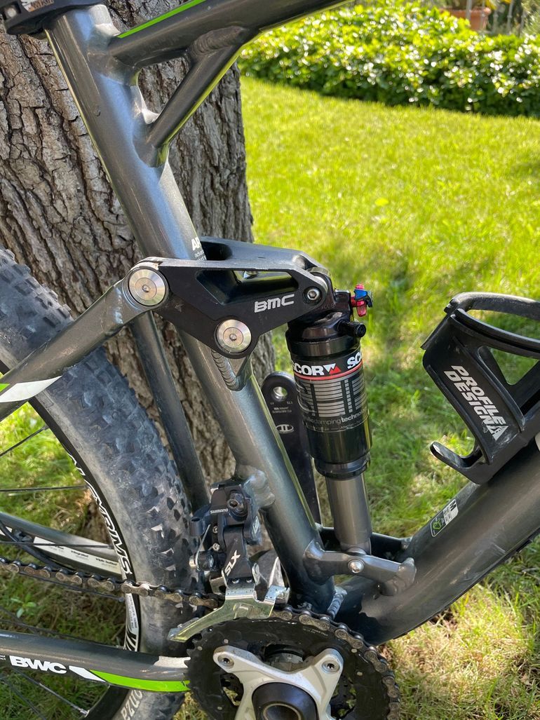 Used BMC Fourstroke Shimano SLX 2015 Mountainbike, Light Gray — image 4 of 9