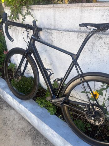 Used Canyon Endurace CF SL Disc 8.0 2020 2020 Road & Gravel — image 2 of 12
