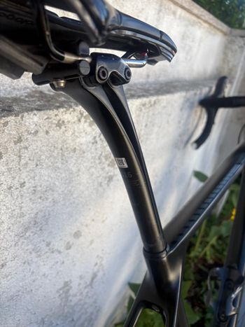 Used Canyon Endurace CF SL Disc 8.0 2020 2020 Road & Gravel — image 9 of 12
