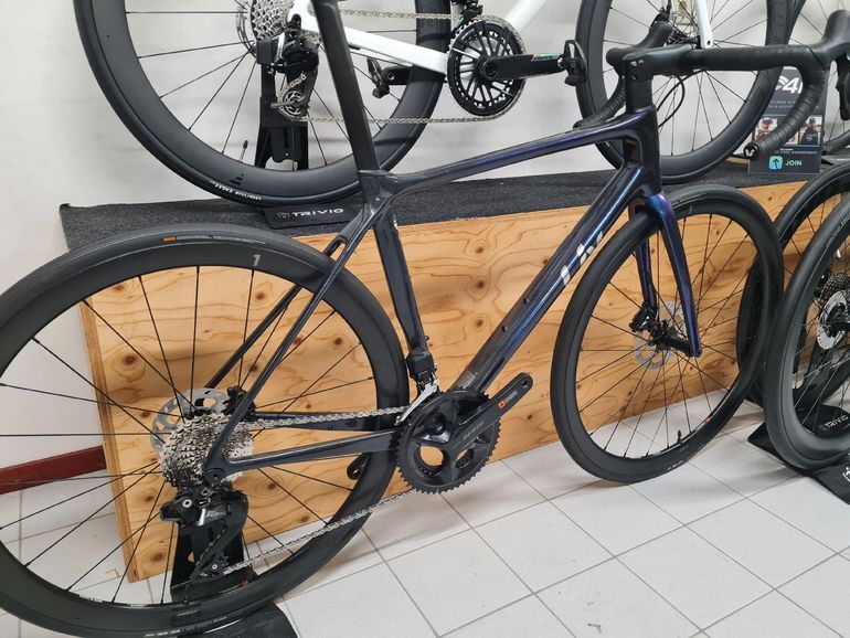 Used Liv Langma Advanced SL Disc 0 2023 2023 Road & Gravel, Blue — image 2 of 12