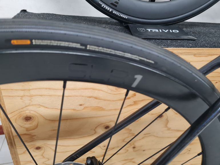 Used Liv Langma Advanced SL Disc 0 2023 2023 Road & Gravel, Blue — image 8 of 12