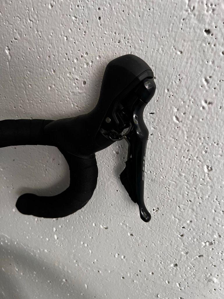 Used Specialized Roubaix Sport 2021 2021 Road & Gravel — image 9 of 17