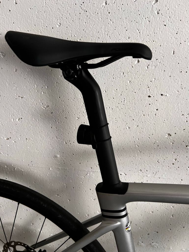 Used Specialized Roubaix Sport 2021 2021 Road & Gravel — image 7 of 17