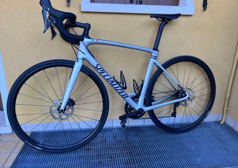 Used Specialized Roubaix Sport 2021 2021 Road & Gravel — image 2 of 17