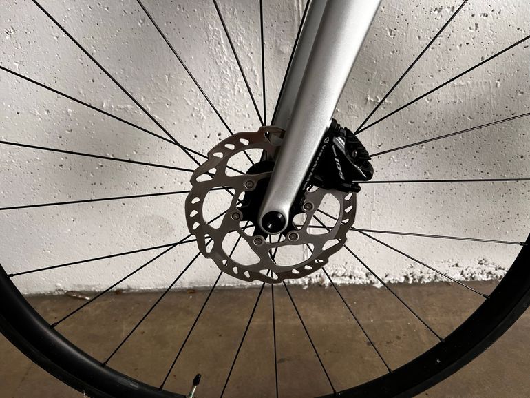Used Specialized Roubaix Sport 2021 2021 Road & Gravel — image 12 of 17