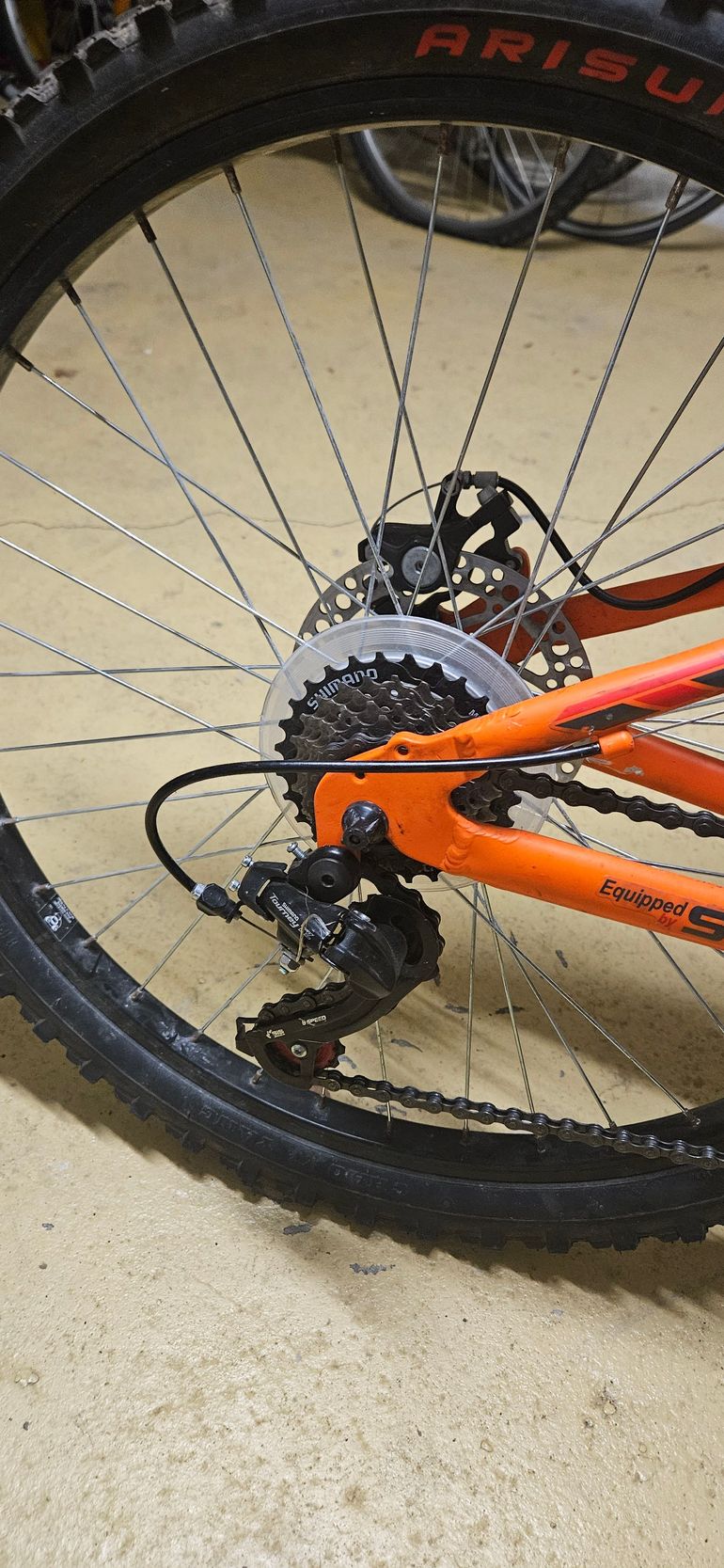 Used Moma VTT Junior GTT24 2021 Mountainbike, Orange — image 4 of 6