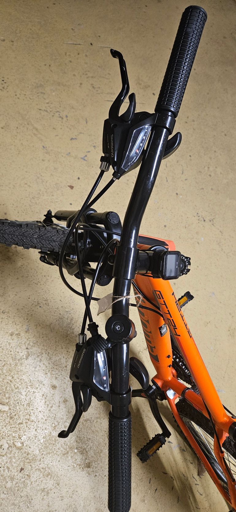 Used Moma VTT Junior GTT24 2021 Mountainbike, Orange — image 2 of 6