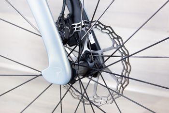 Used Pinarello Dogma F 2026 Road & Gravel, Blue — image 11 of 16
