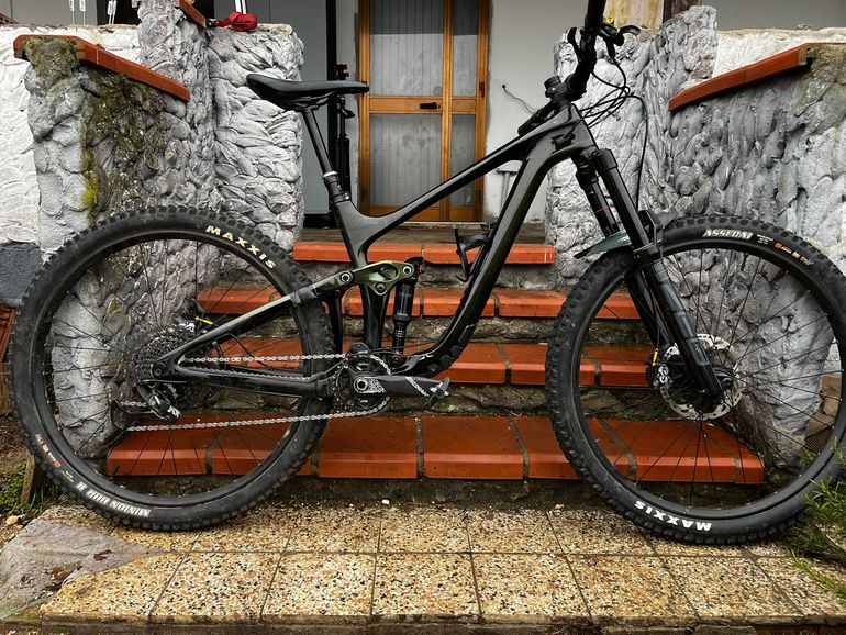 Used Giant Reign Advanced Pro 29 2 2022 2022 Mountainbike, Black, 29 — image 5 of 9